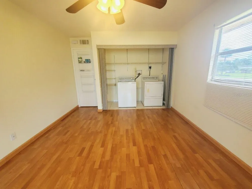 201 BEDFORD TRAIL #121 Sun City Center, FL 33573
