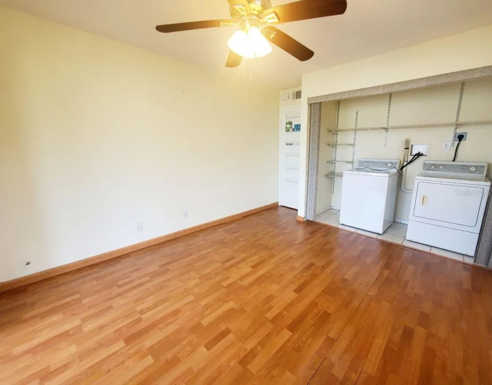 201 BEDFORD TRAIL #121 Sun City Center, FL 33573