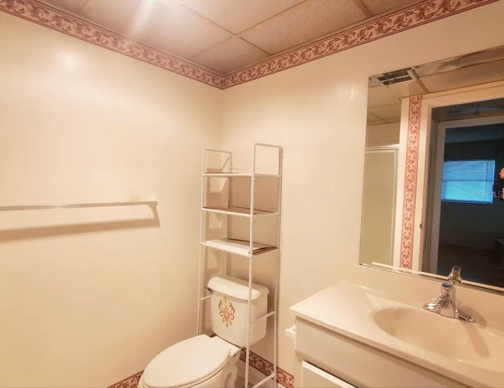 201 BEDFORD TRAIL #121 Sun City Center, FL 33573