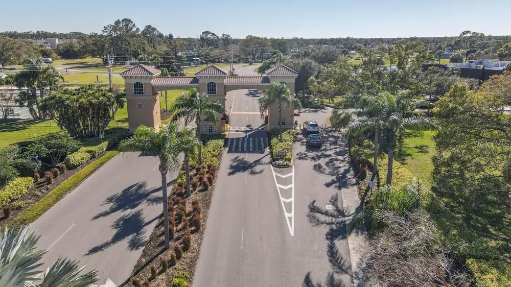 201 BEDFORD TRAIL #121 Sun City Center, FL 33573