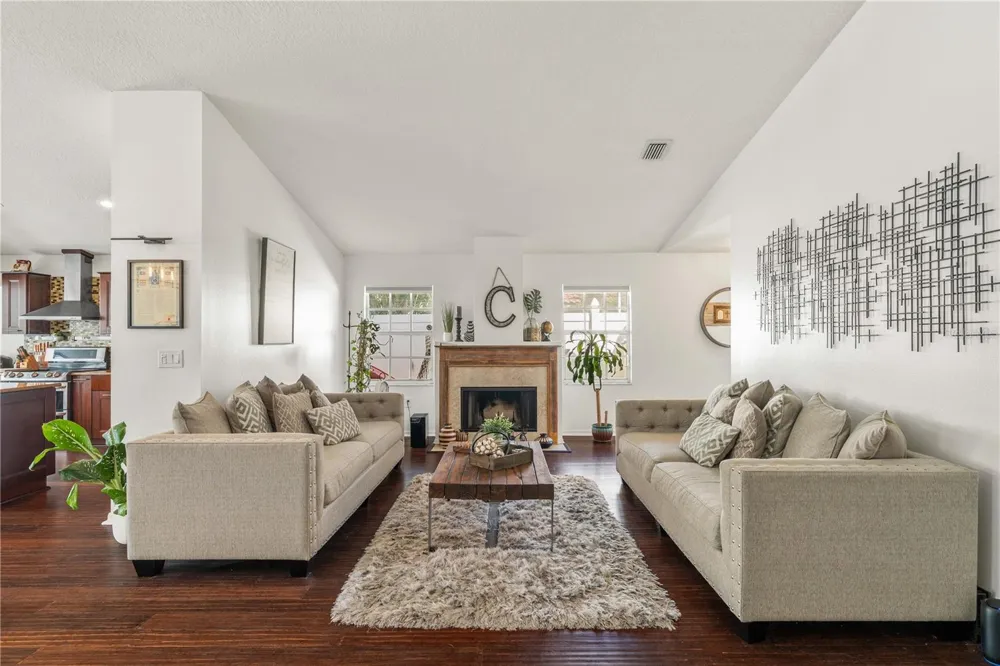 5806 CAY COVE COURT Tampa, FL 33615