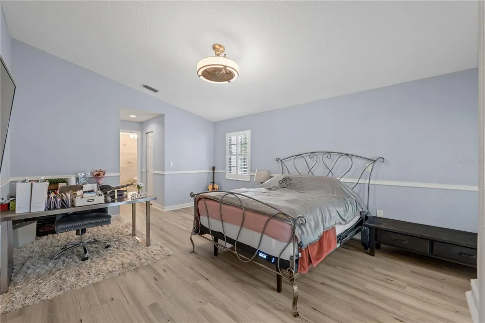 5806 CAY COVE COURT Tampa, FL 33615