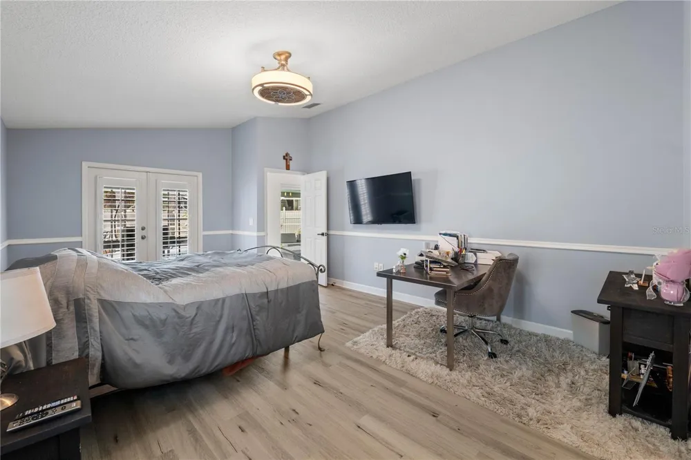 5806 CAY COVE COURT Tampa, FL 33615
