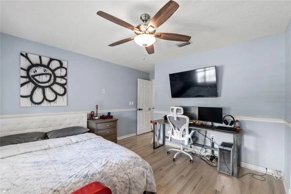 5806 CAY COVE COURT Tampa, FL 33615