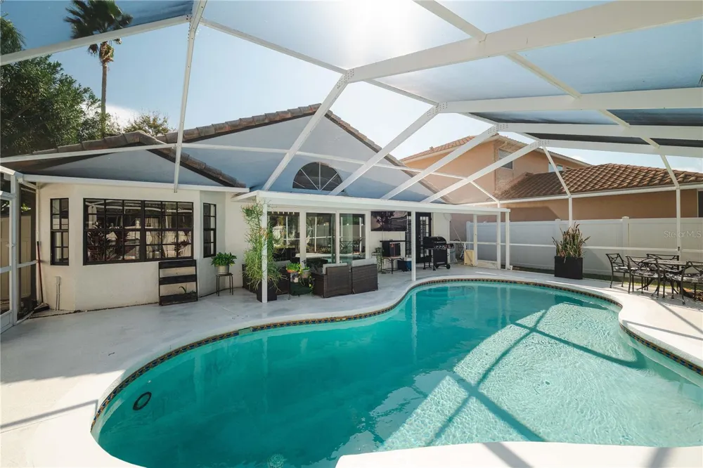 5806 CAY COVE COURT Tampa, FL 33615