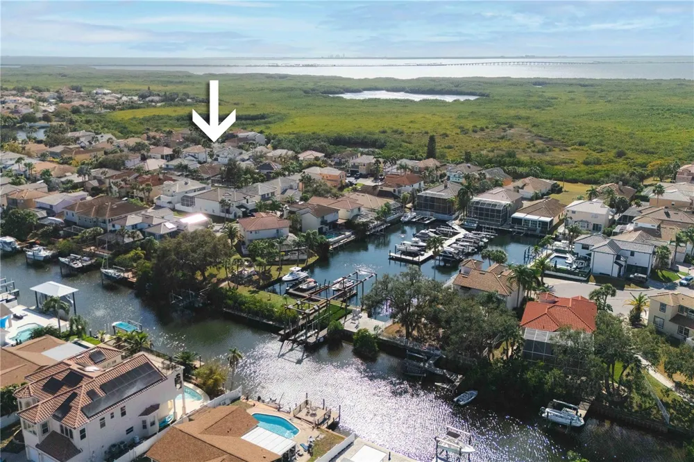 5806 CAY COVE COURT Tampa, FL 33615