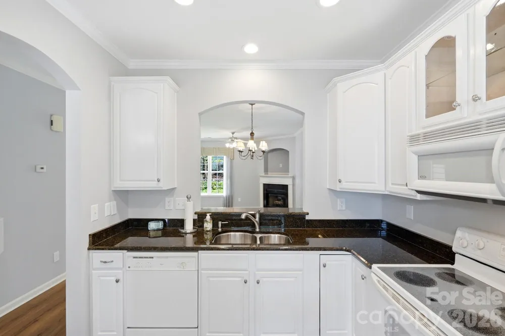 702 Torrey Pines Lane Fort Mill, SC 29715