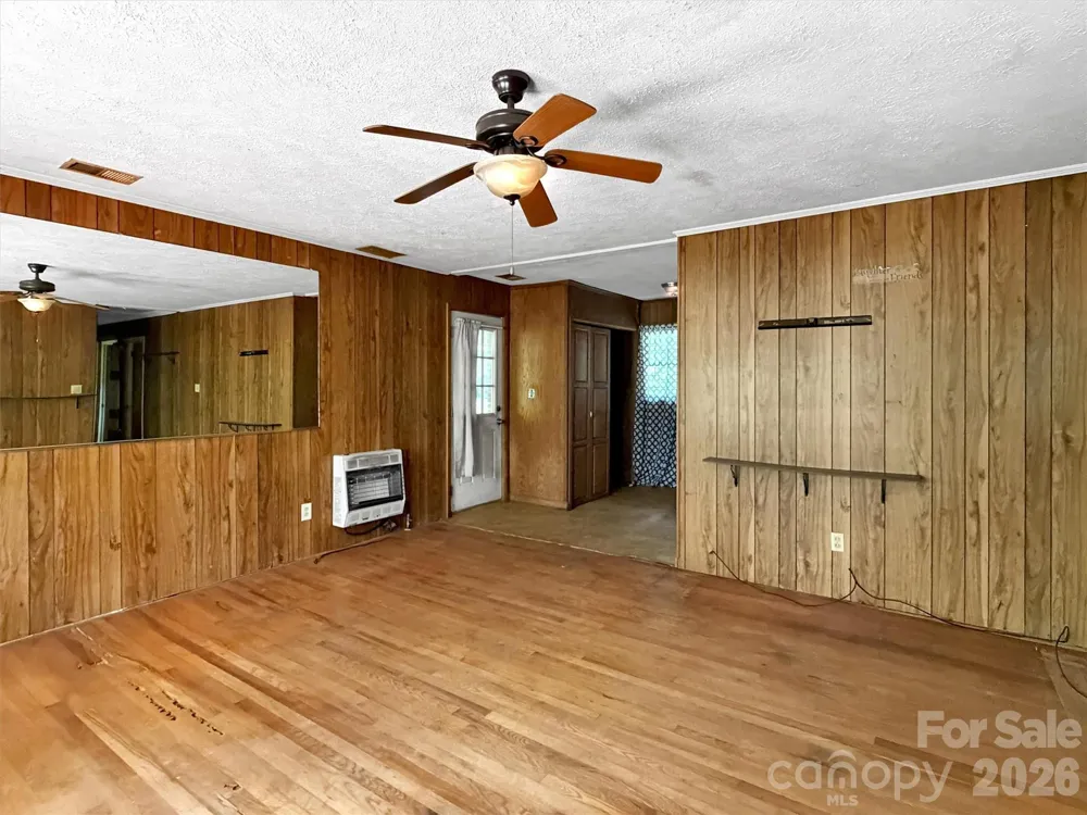 101 Cactus Loop Sylva, NC 28779