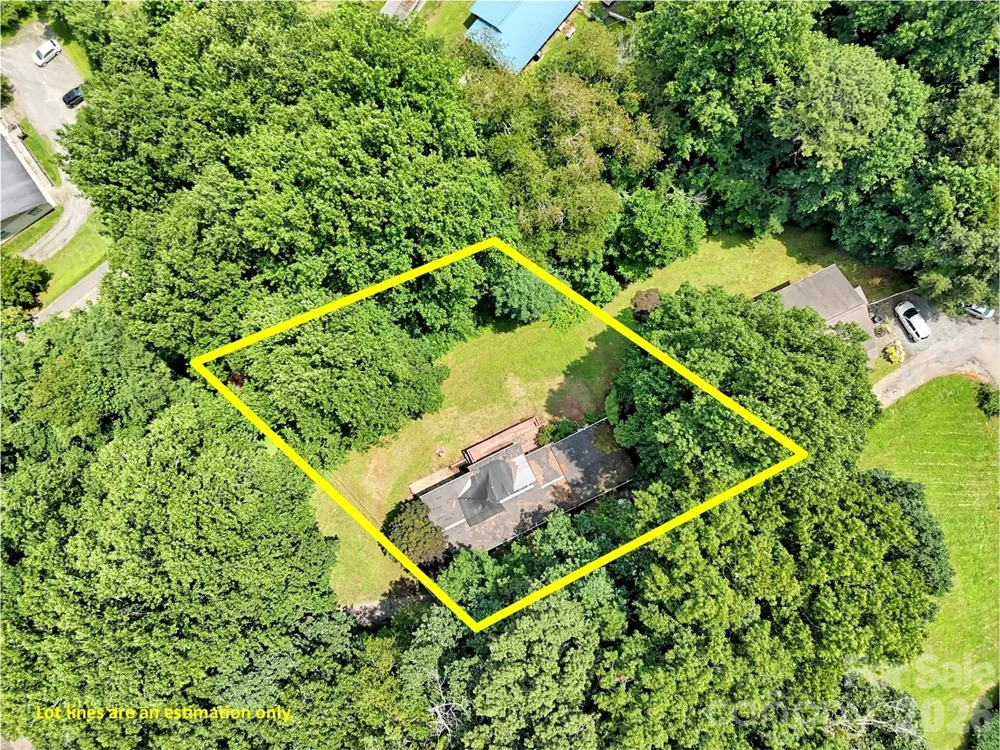 101 Cactus Loop Sylva, NC 28779