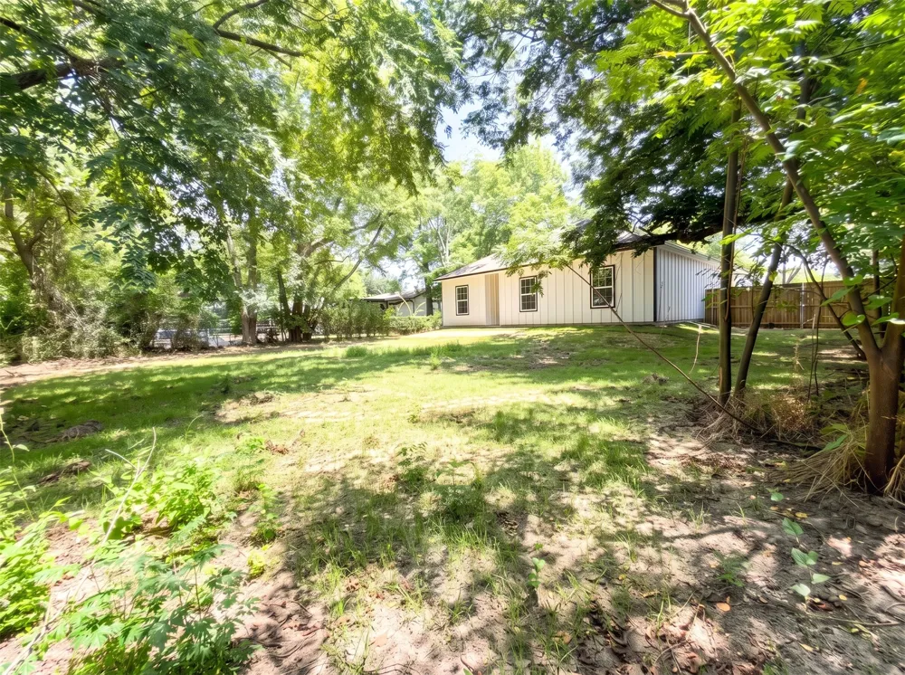 922 Gibbard Avenue Wills Point, TX 75169