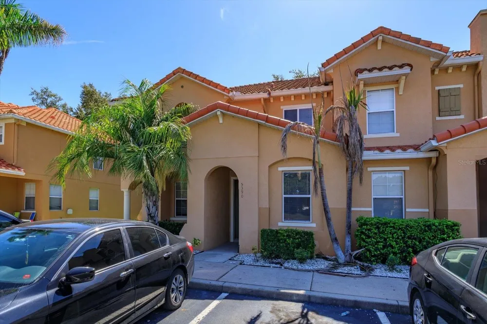 5390 PARADISE CAY CIRCLE Kissimmee, FL 34746