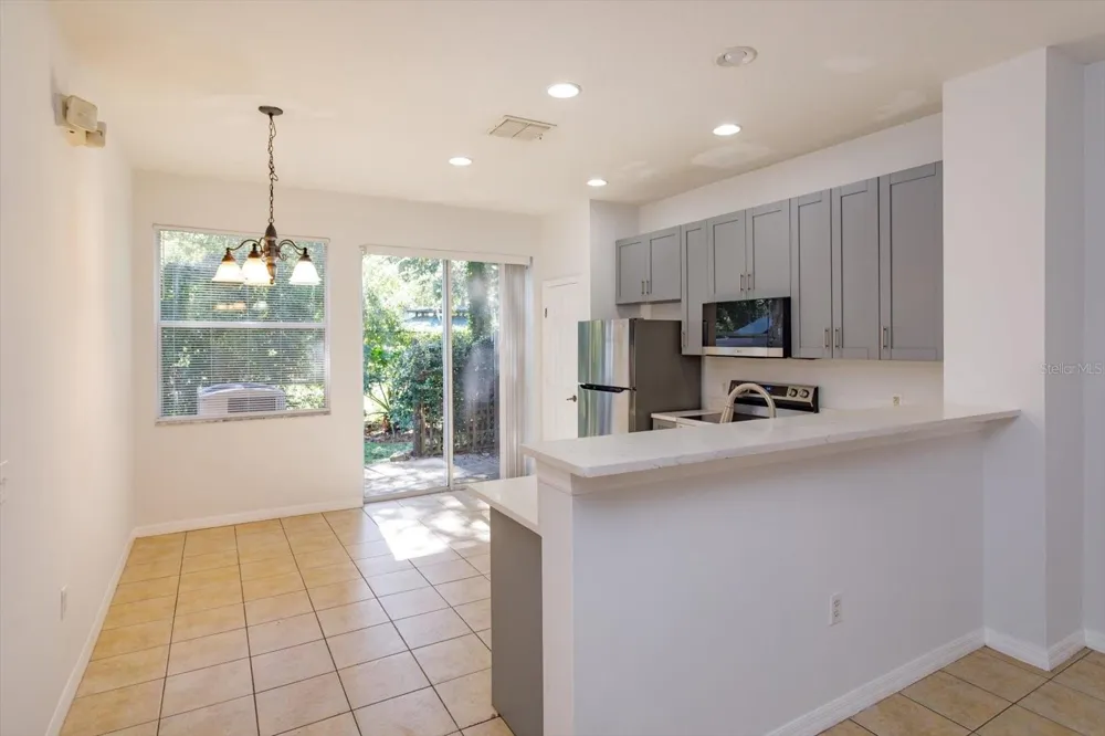 5390 PARADISE CAY CIRCLE Kissimmee, FL 34746