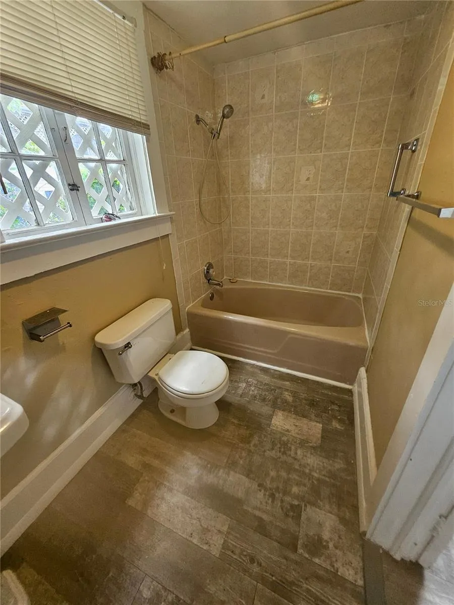 725 WESTMORELAND DRIVE #1 Orlando, FL 32804