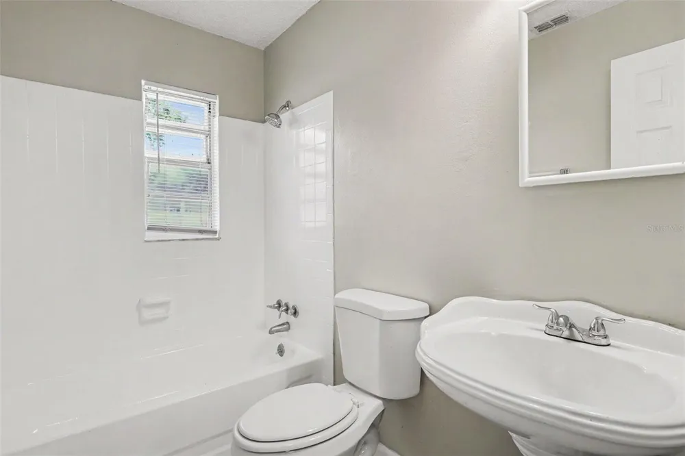 483 WATER RUN ocala, FL 34472