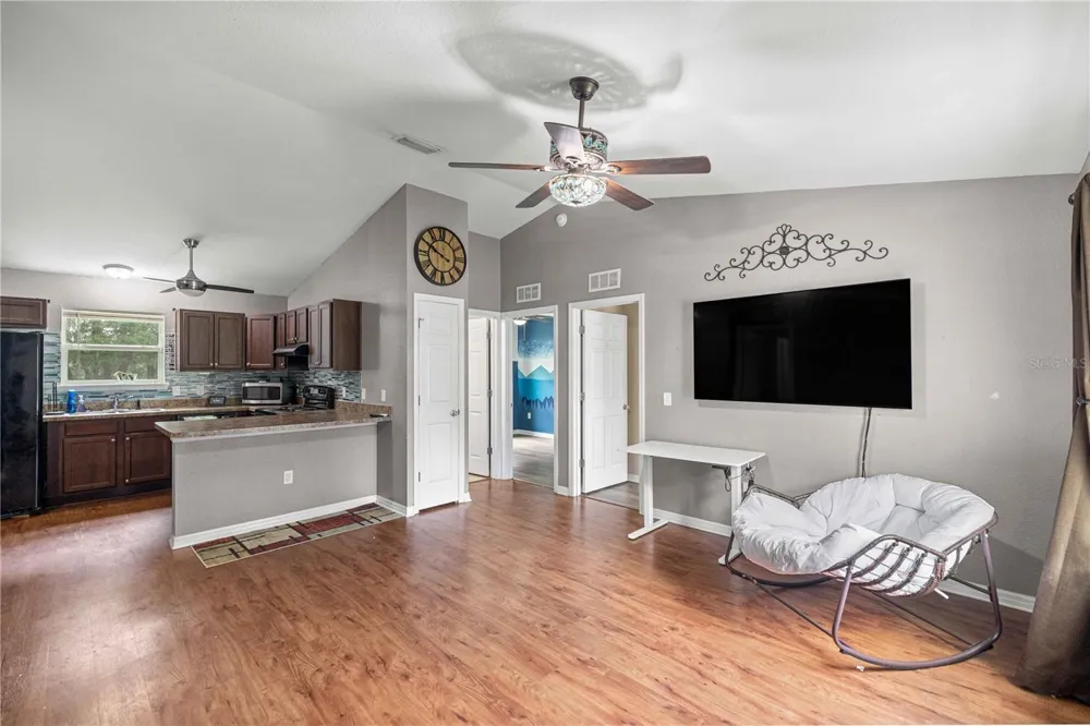 94 WILLOW ROAD ocala, FL 34472