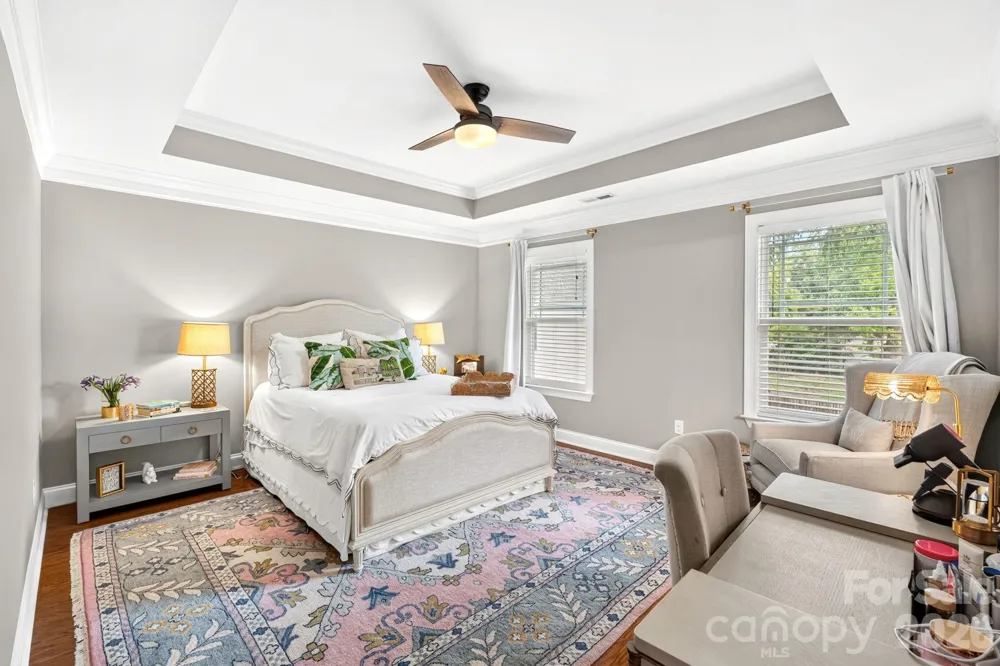 9 Winn Street Greenville, SC 29601