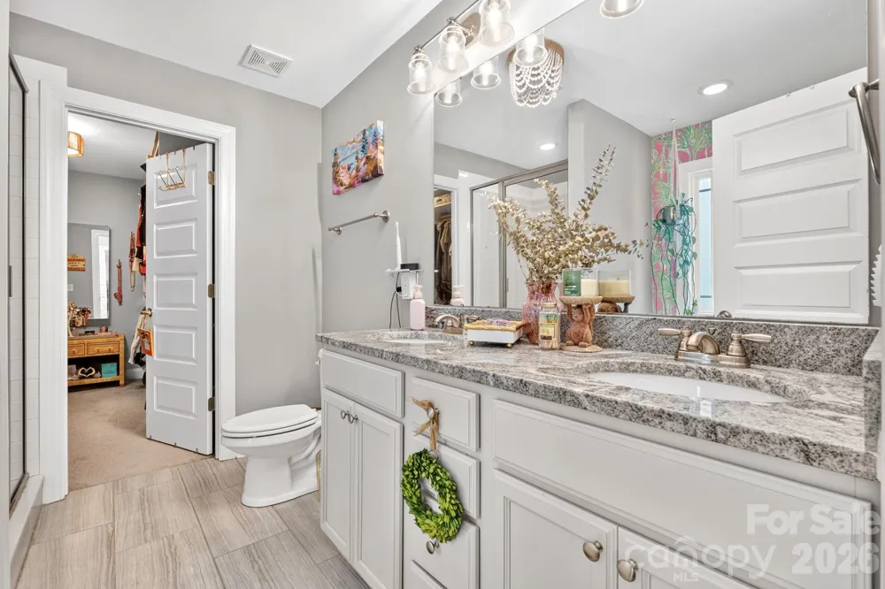 9 Winn Street Greenville, SC 29601