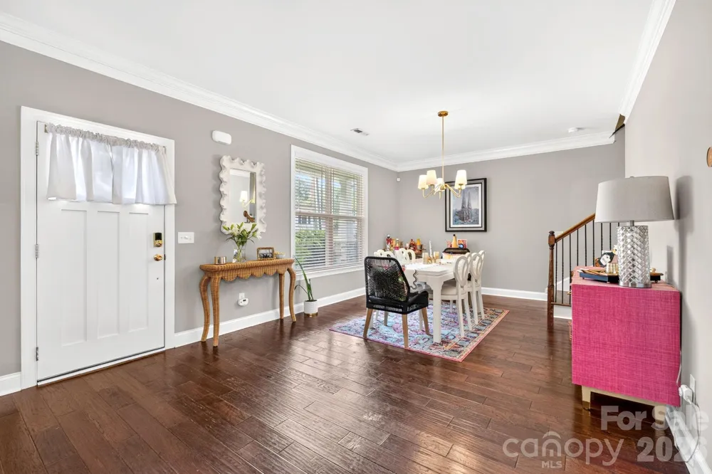 9 Winn Street Greenville, SC 29601