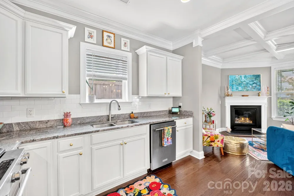 9 Winn Street Greenville, SC 29601