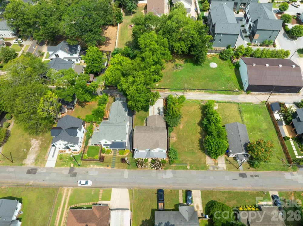 9 Winn Street Greenville, SC 29601