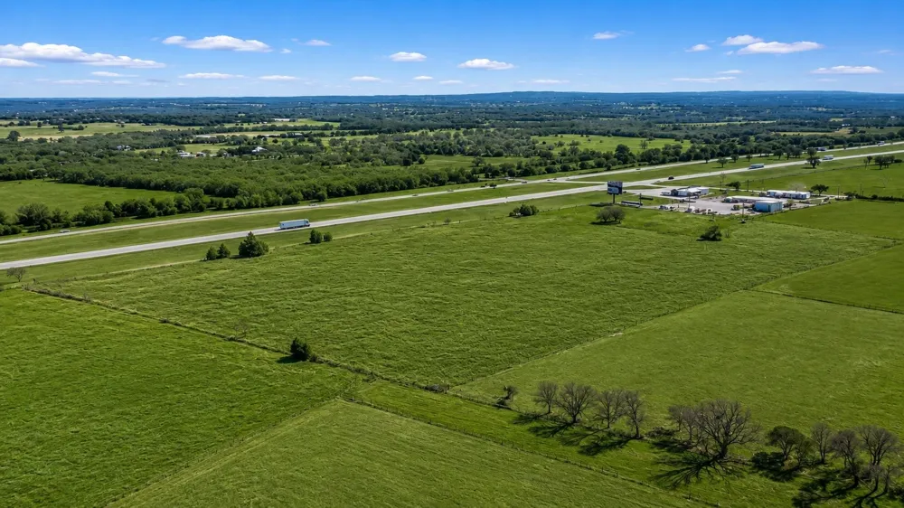 Hwy 81 Alvord, TX 76225