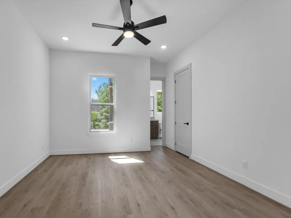 9490 Cedar Bend Plantersville, TX 77363