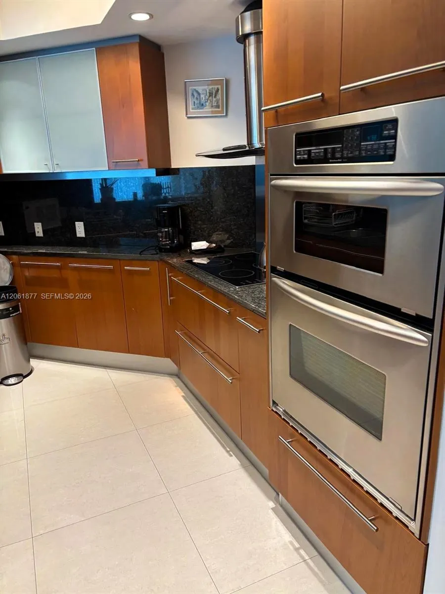 9401 Collins #401 Surfside, FL 33154