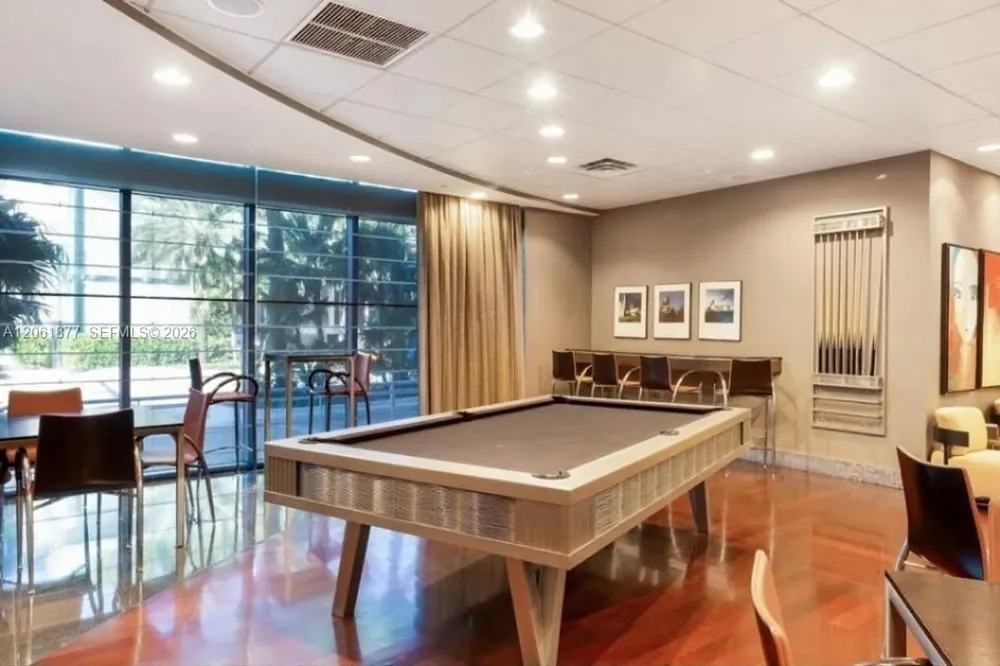 9401 Collins #401 Surfside, FL 33154