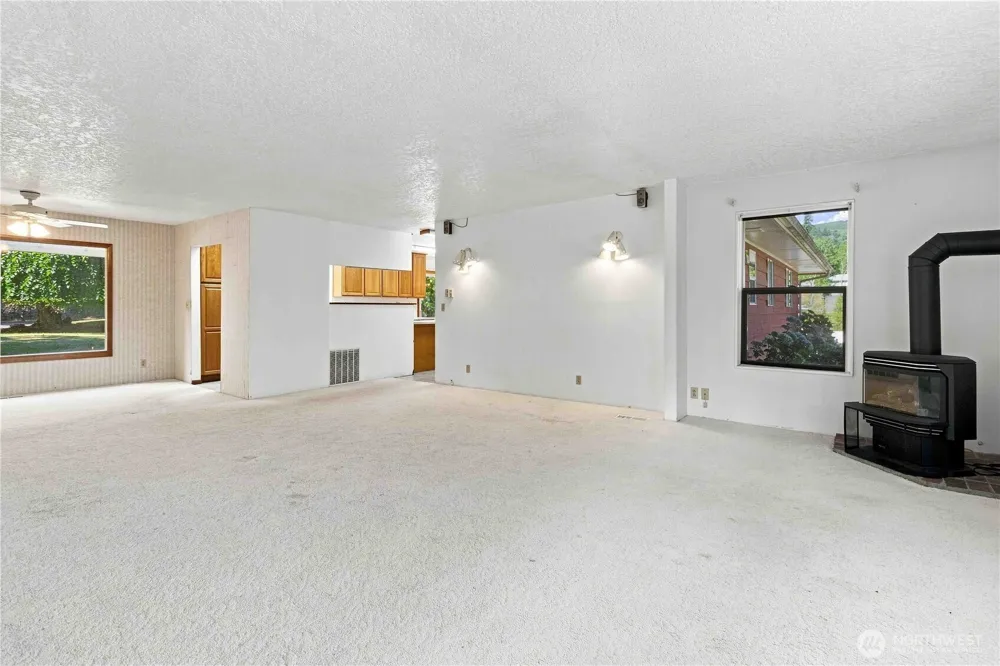 2500 Harris Street Kelso, WA 98626