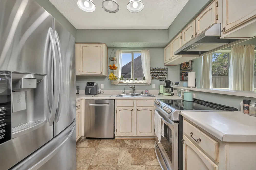 2053 Paint Pony Lane Keller, TX 76248