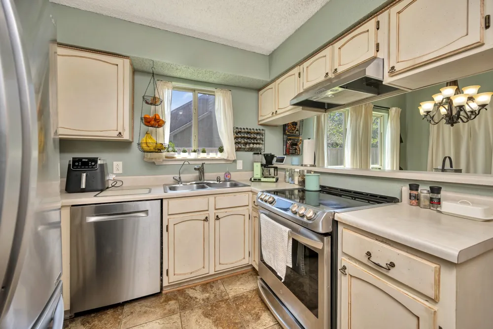 2053 Paint Pony Lane Keller, TX 76248
