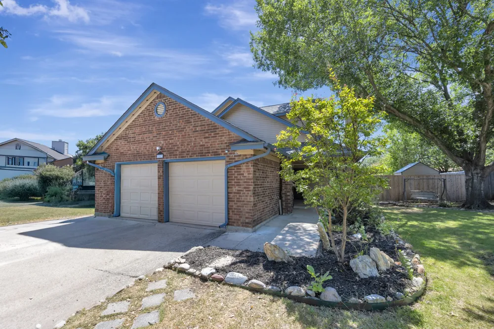 2053 Paint Pony Lane Keller, TX 76248
