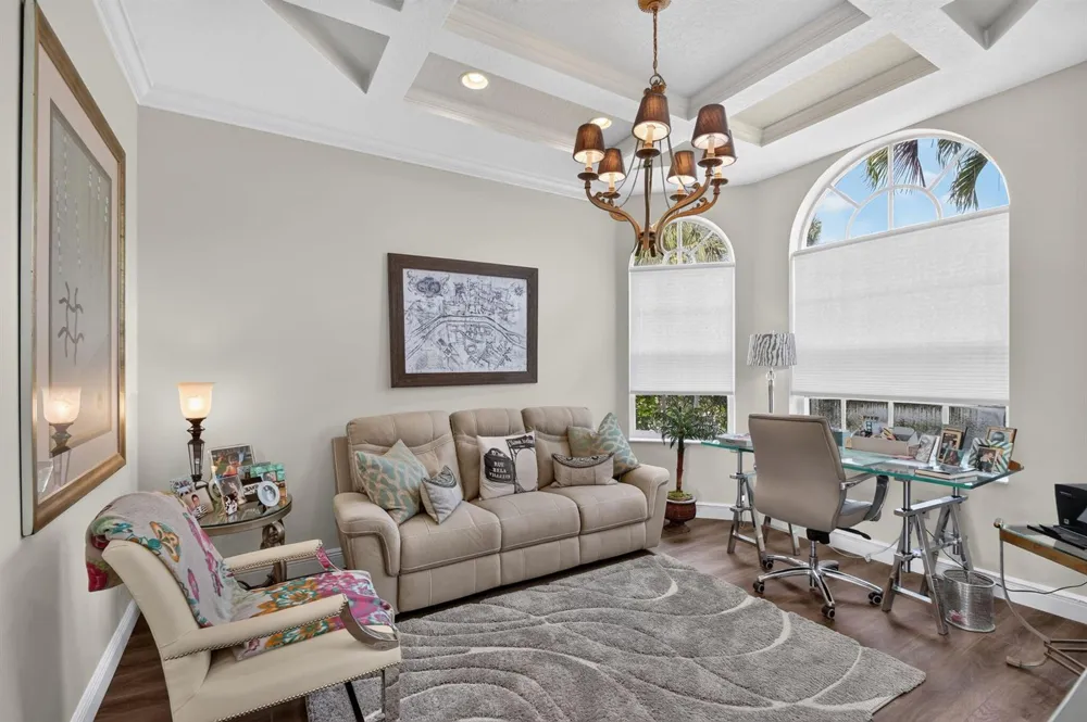 2279 Ridgewood Circle Royal Palm Beach, FL 33411