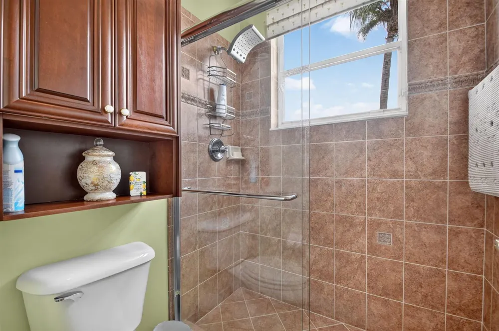 2279 Ridgewood Circle Royal Palm Beach, FL 33411
