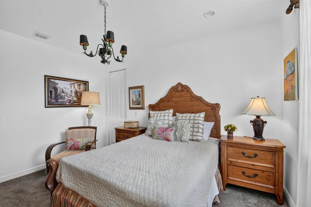 2279 Ridgewood Circle Royal Palm Beach, FL 33411
