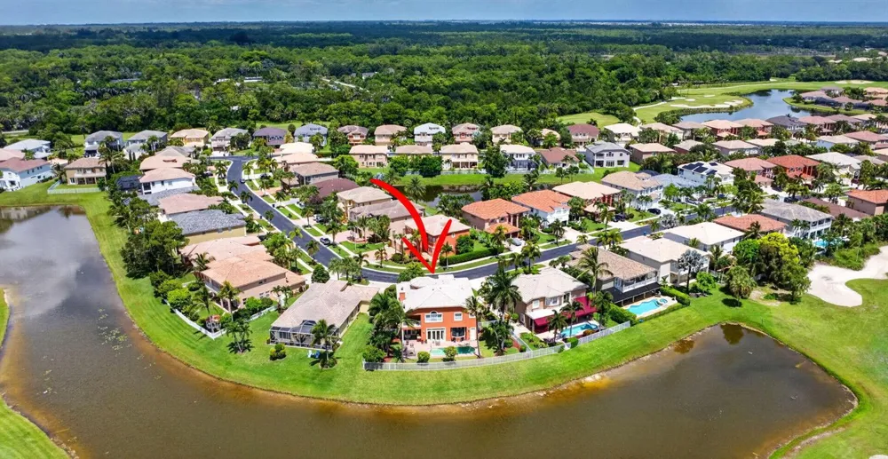 2279 Ridgewood Circle Royal Palm Beach, FL 33411