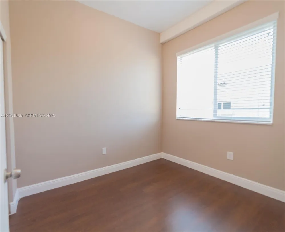 1469 SW 5th St #1 Miami, FL 33135