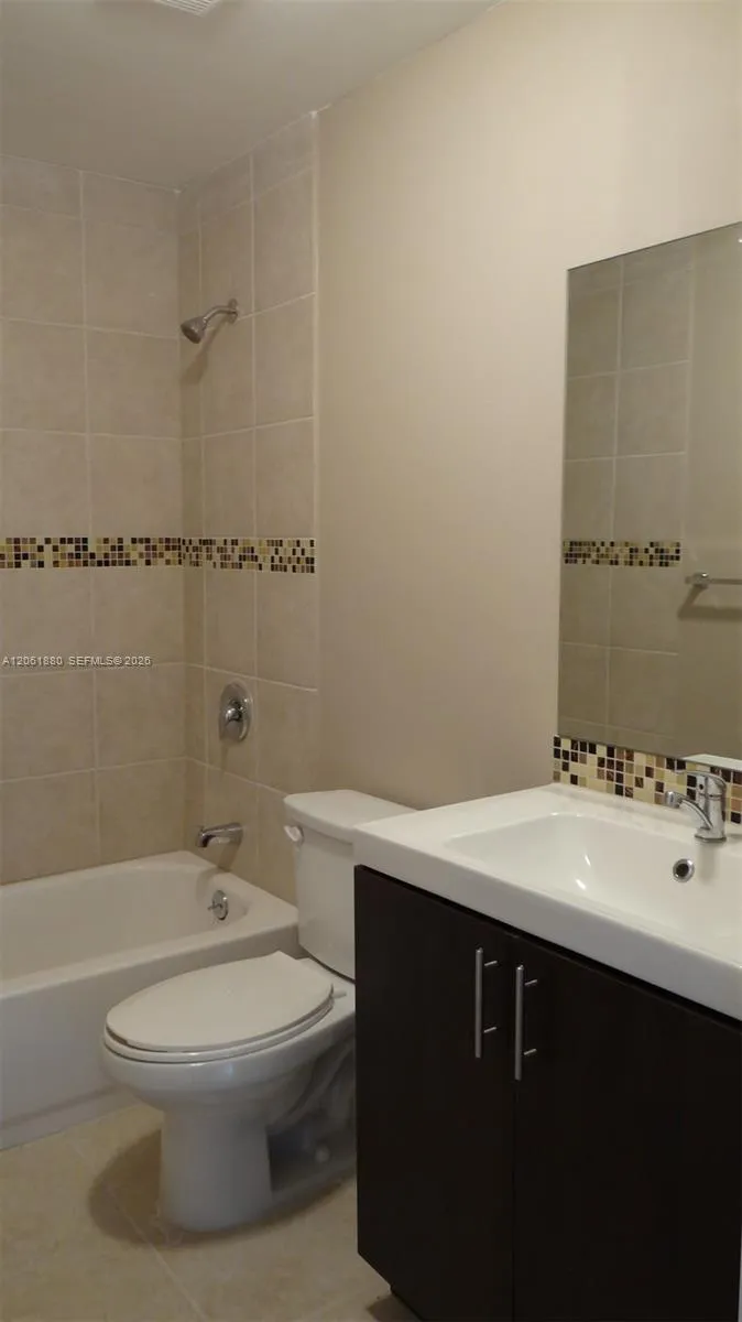 1469 SW 5th St #1 Miami, FL 33135