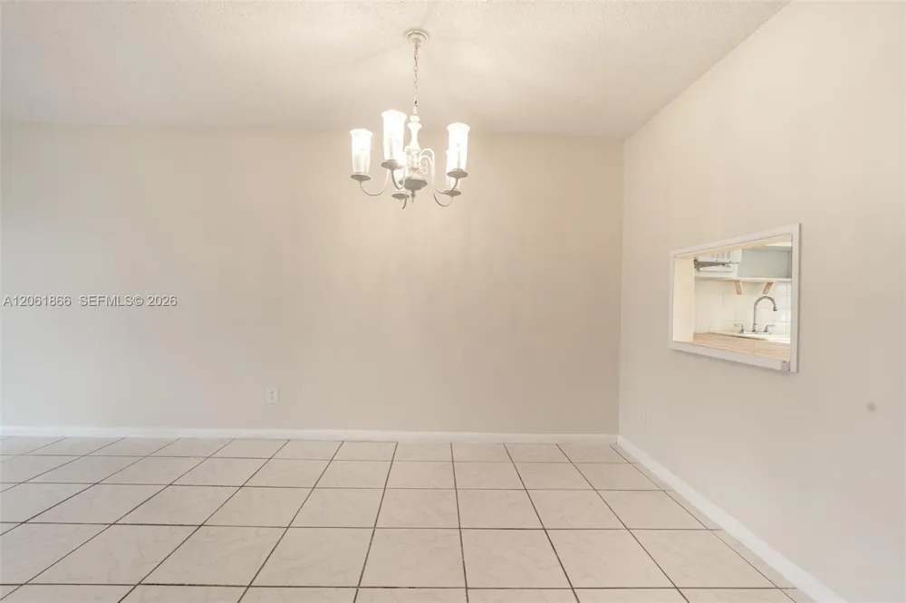 7877 Golf Cir Dr #108 Margate, FL 33063