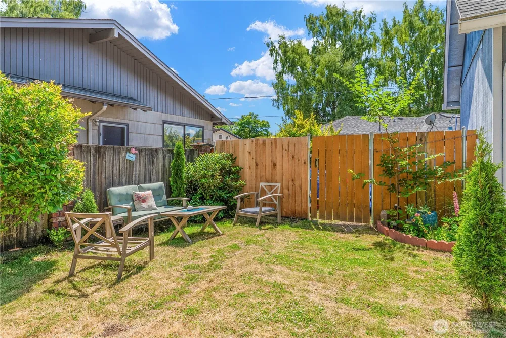 2619 Fir Street Longview, WA 98632