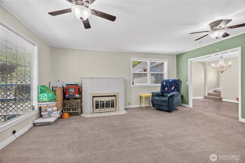2619 Fir Street Longview, WA 98632