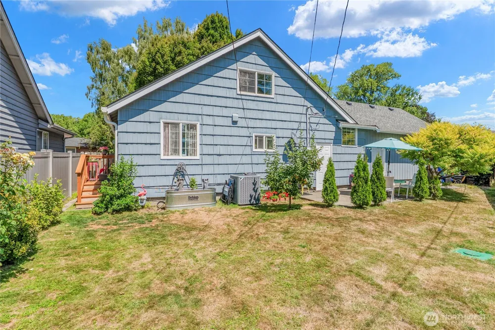 2619 Fir Street Longview, WA 98632