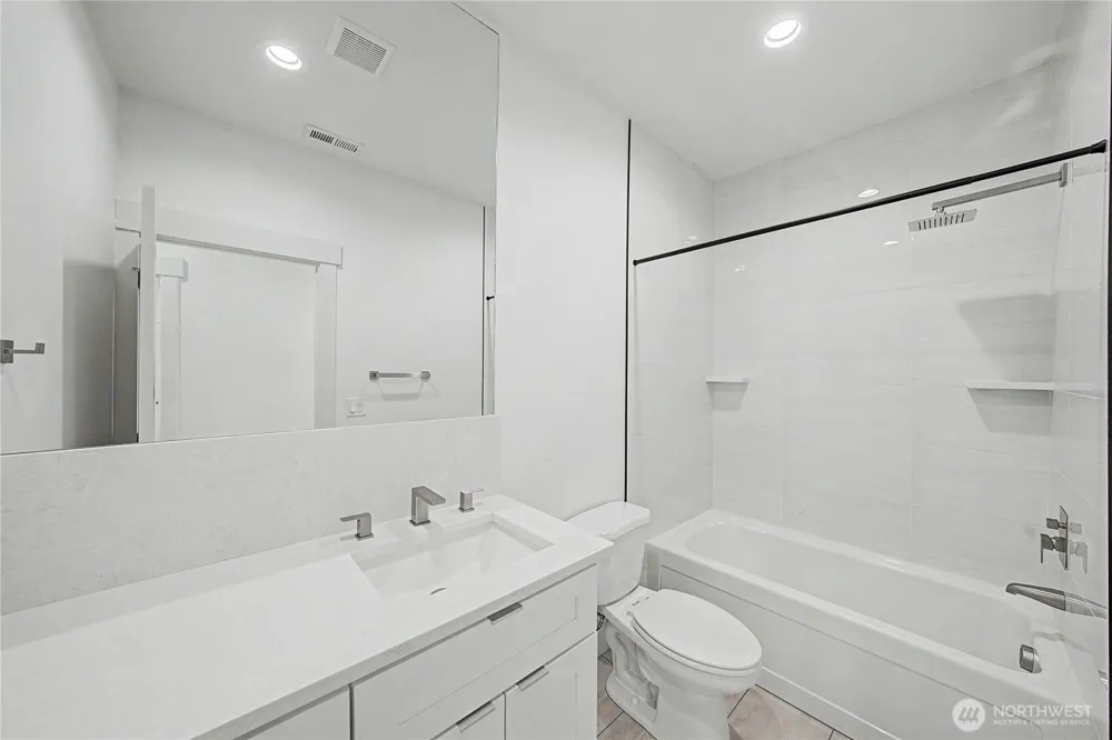 4103 NE Quinn Drive Moses Lake, WA 98837