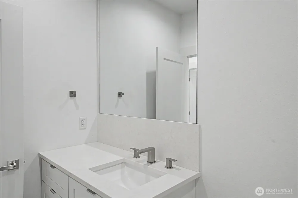 4103 NE Quinn Drive Moses Lake, WA 98837