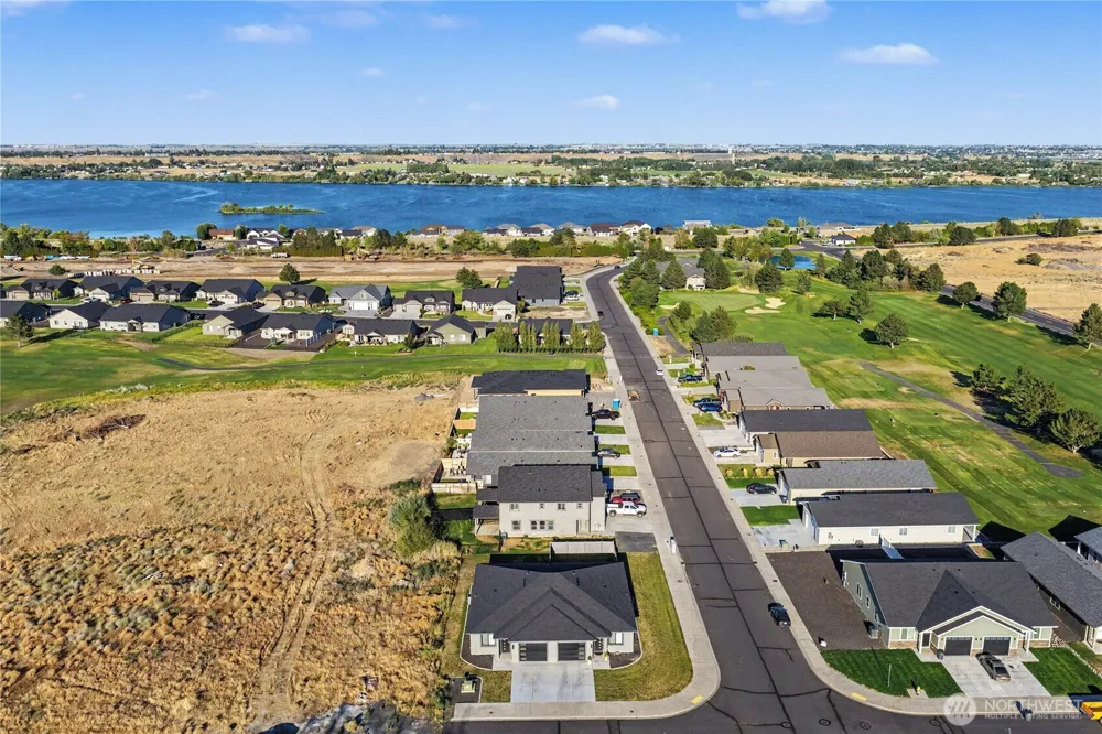 4103 NE Quinn Drive Moses Lake, WA 98837