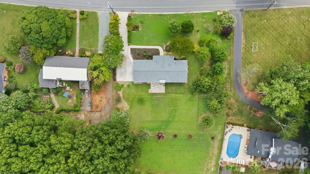 19924 Floral Lane Cornelius, NC 28031