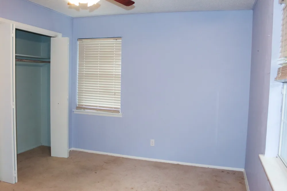 1210 Cozby Street S Benbrook, TX 76126