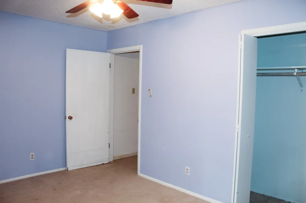 1210 Cozby Street S Benbrook, TX 76126