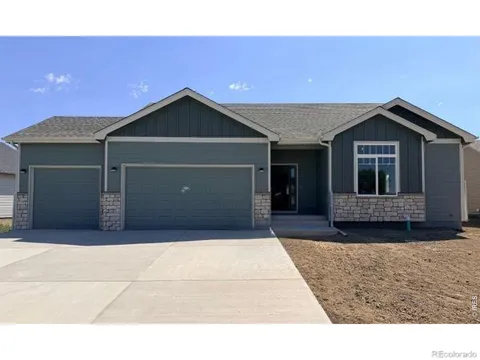 7048 Gateway Crossing Street