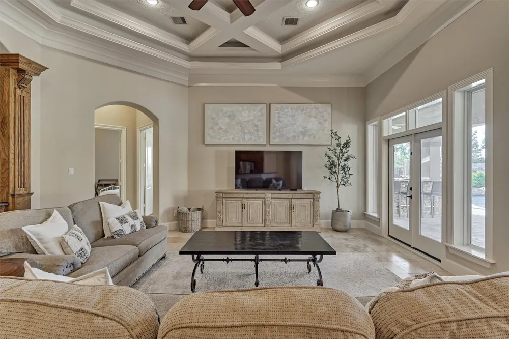 18823 Quiet Water Way Montgomery, TX 77356